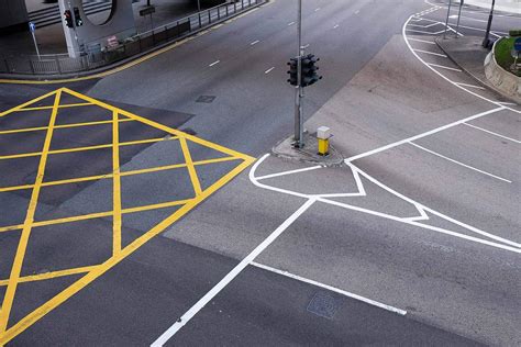 what is junction box|rules on yellow box junctions.